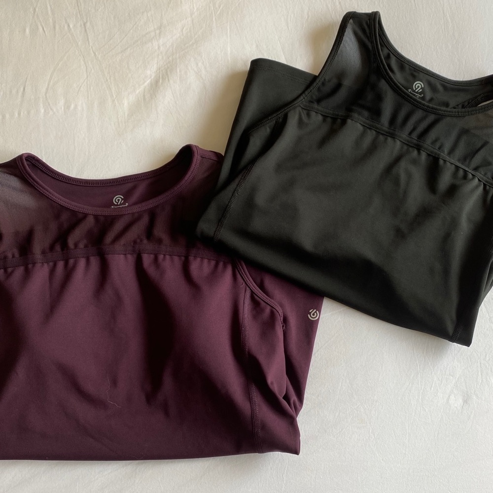 2/$25🌵Two Champion Workout Tanks w/ Built-in bra!